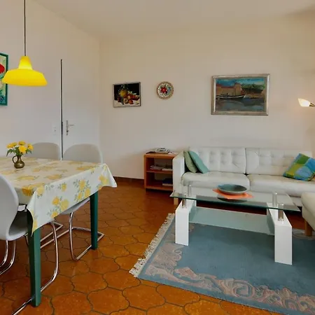 Apartman C06 Orselina